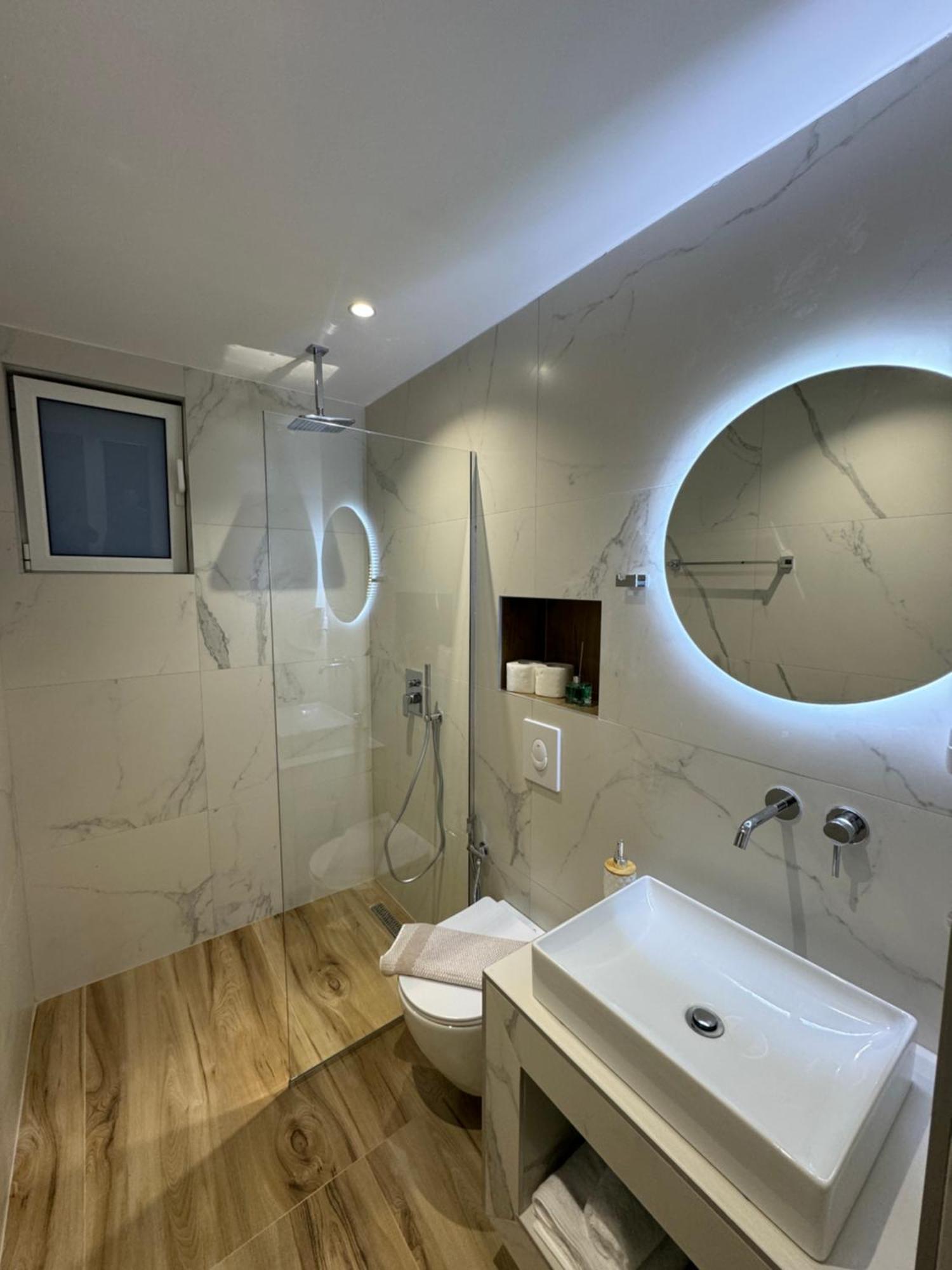 Ion Rooms هيماري المظهر الخارجي الصورة