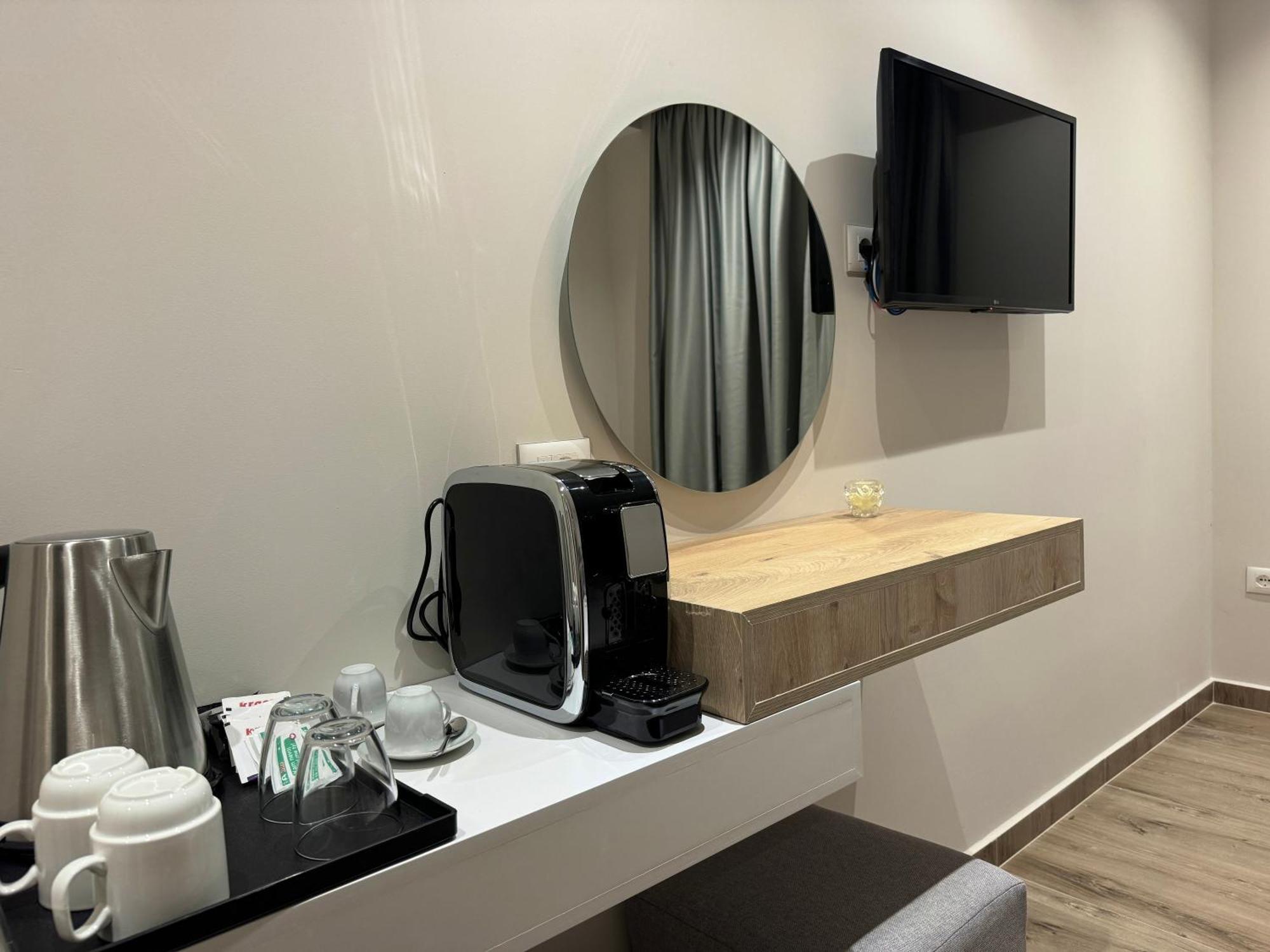 Ion Rooms هيماري المظهر الخارجي الصورة